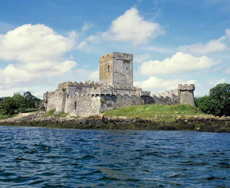 Doe Castle, County Donegal Doe Castle, County Donegal