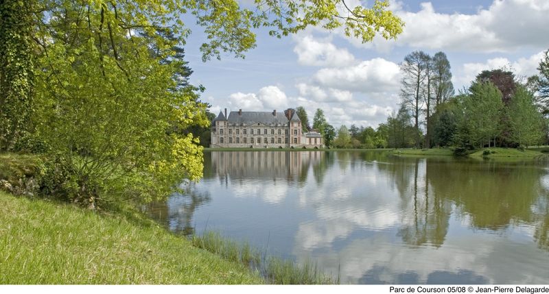 Domaine de Courson, Courson-Monteloup Domaine de Courson, Courson-Monteloup