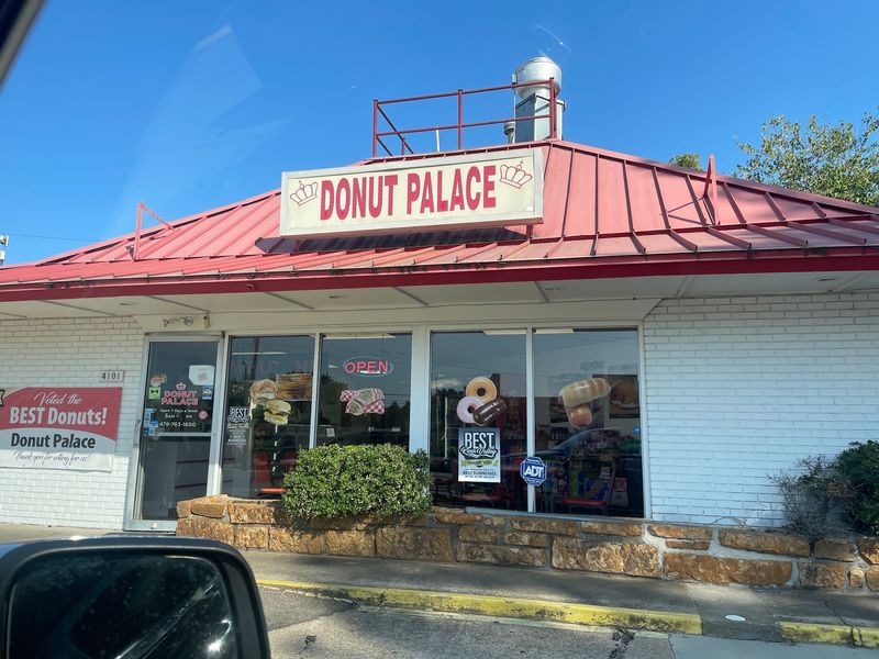 Donut Palace, Fort Smith, Arkansas Donut Palace, Fort Smith, Arkansas