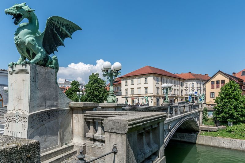 Dragon Bridge