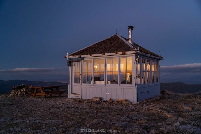 Drake Peak Lookout Cabin, Lakeview, OR Drake Peak Lookout Cabin, Lakeview, OR