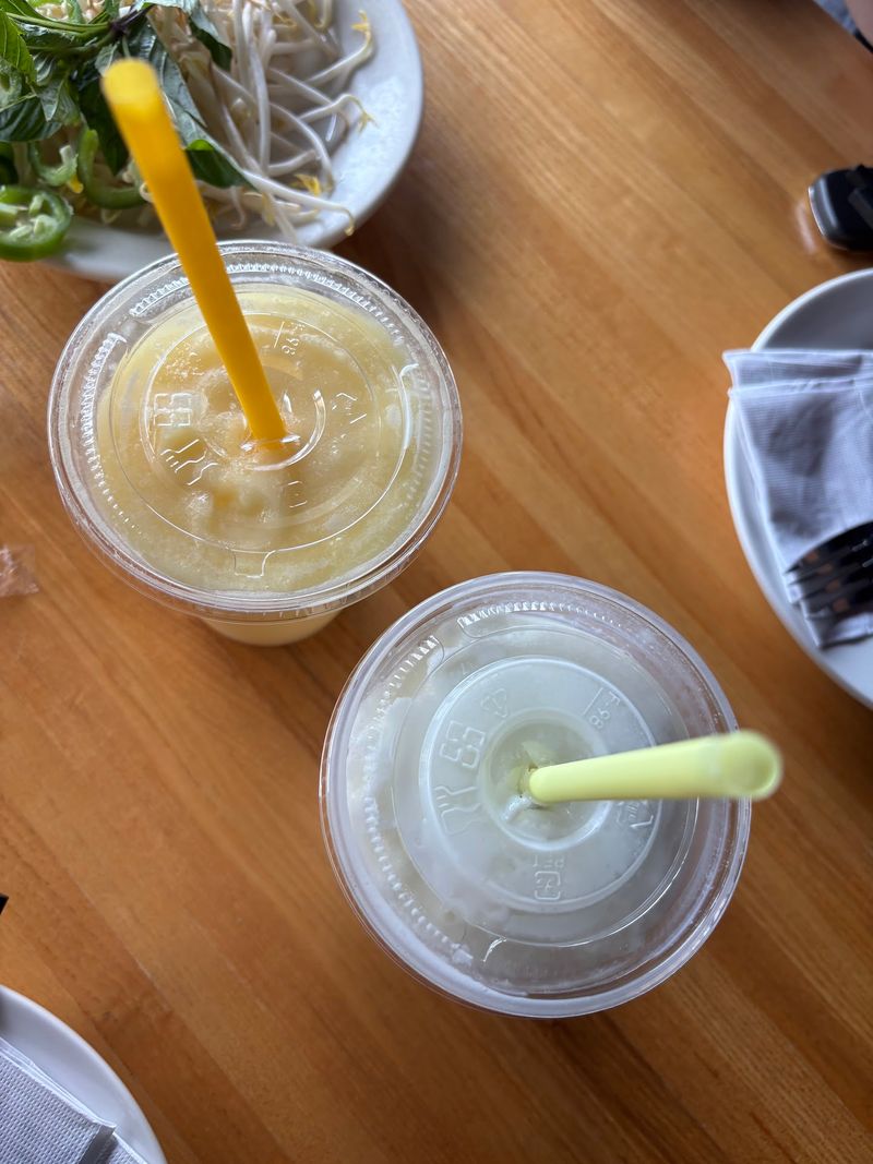 Drinks That Steal the Show Drinks That Steal the Show