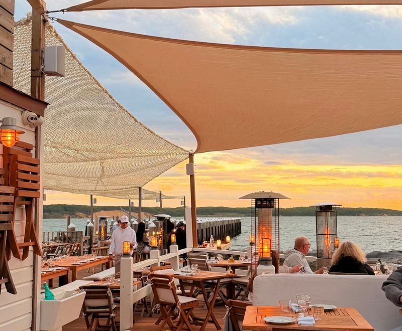 Duryea's Lobster Deck, Montauk, NY Duryea's Lobster Deck, Montauk, NY