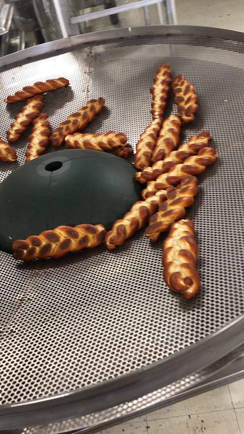 Dutch Country Soft Pretzels, New Holland, Pennsylvania