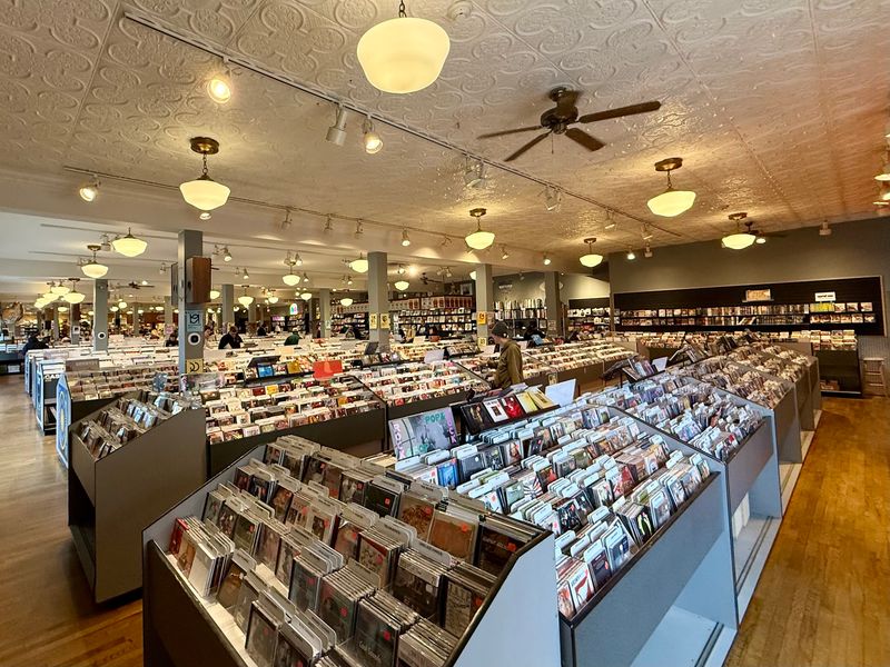 Electric Fetus, Minneapolis, Minnesota