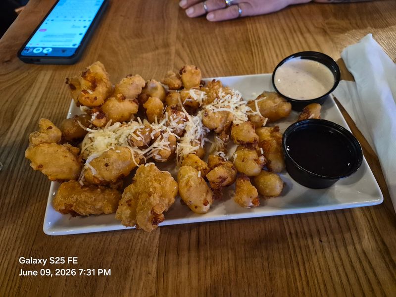 Ellsworth Cheese Curds That Earn Their Reputation