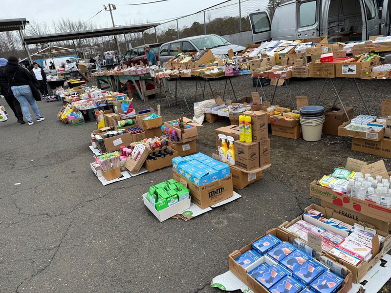 Englishtown Flea Market, Manalapan Township, NJ Englishtown Flea Market, Manalapan Township, NJ