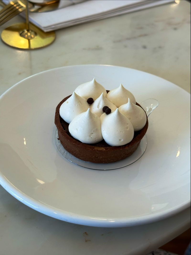 Entremets, Tarts, and Edible Art Entremets, Tarts, and Edible Art