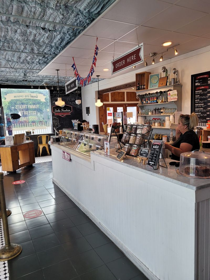 Family-Owned Warmth Behind the Counter