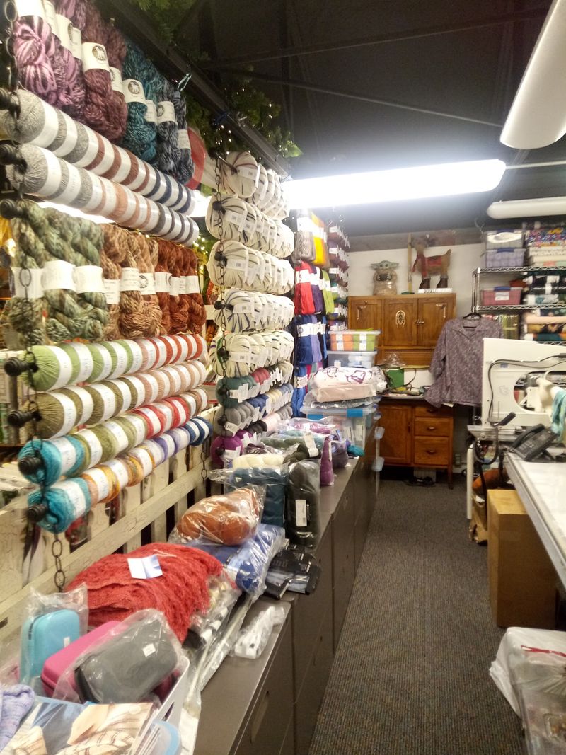 Feed Mill Fabric and Quilting, Oneida, IL Feed Mill Fabric and Quilting, Oneida, IL