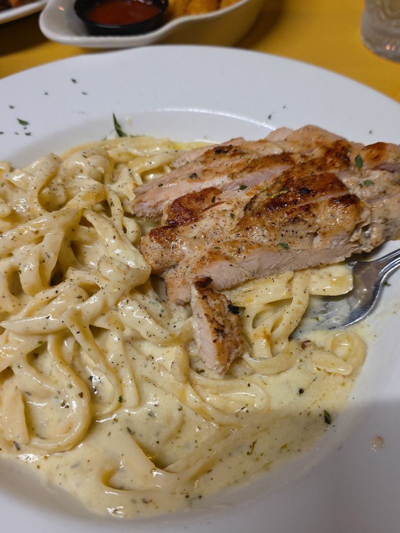 Fettuccine Alfredo Worth the Trip Fettuccine Alfredo Worth the Trip