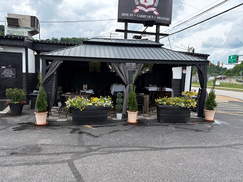 Figaretti's Restaurant, Wheeling, West Virginia Figaretti's Restaurant, Wheeling, West Virginia