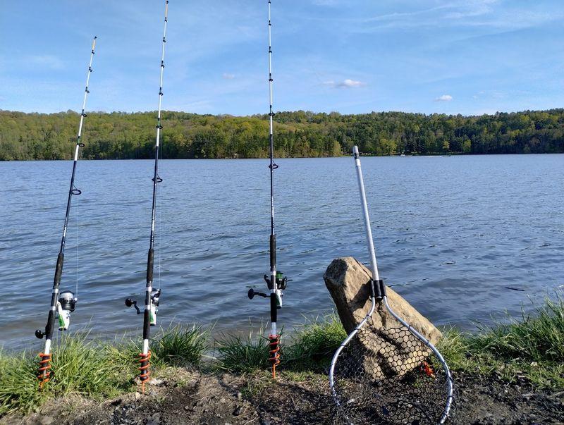 Fishing and Boating on a Lake That Earns Its Reputation Fishing and Boating on a Lake That Earns Its Reputation