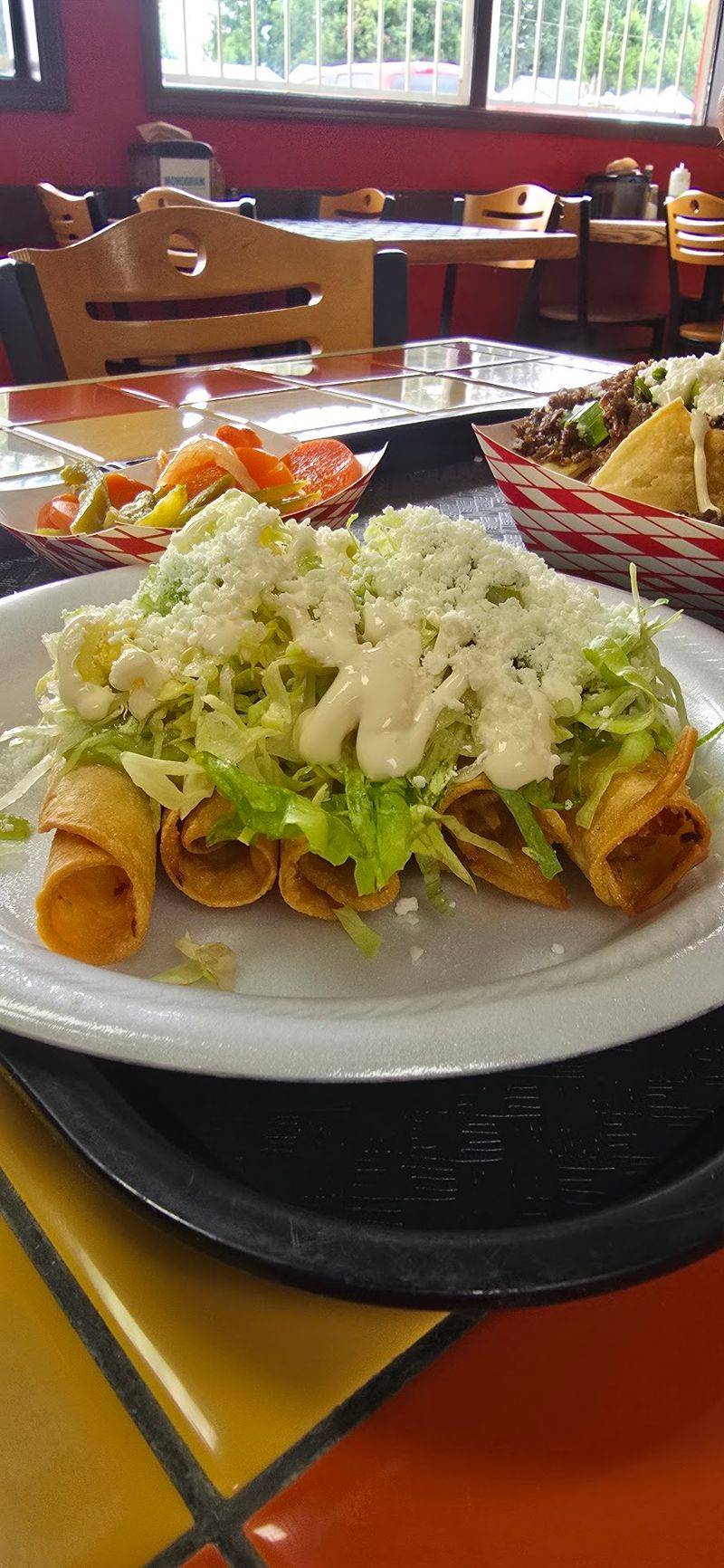 Flautas, Gorditas, and the Menu Regulars Swear By Flautas, Gorditas, and the Menu Regulars Swear By