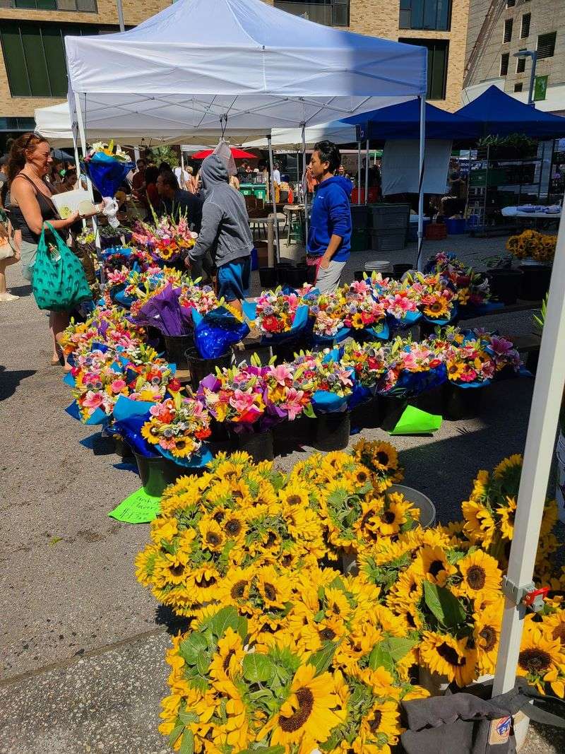Flowers, Honey, and Maple Syrup Worth Seeking Out