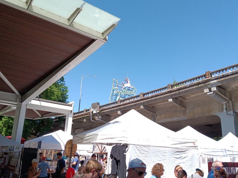 Food Vendors and a Riverside Picnic Feel Food Vendors and a Riverside Picnic Feel