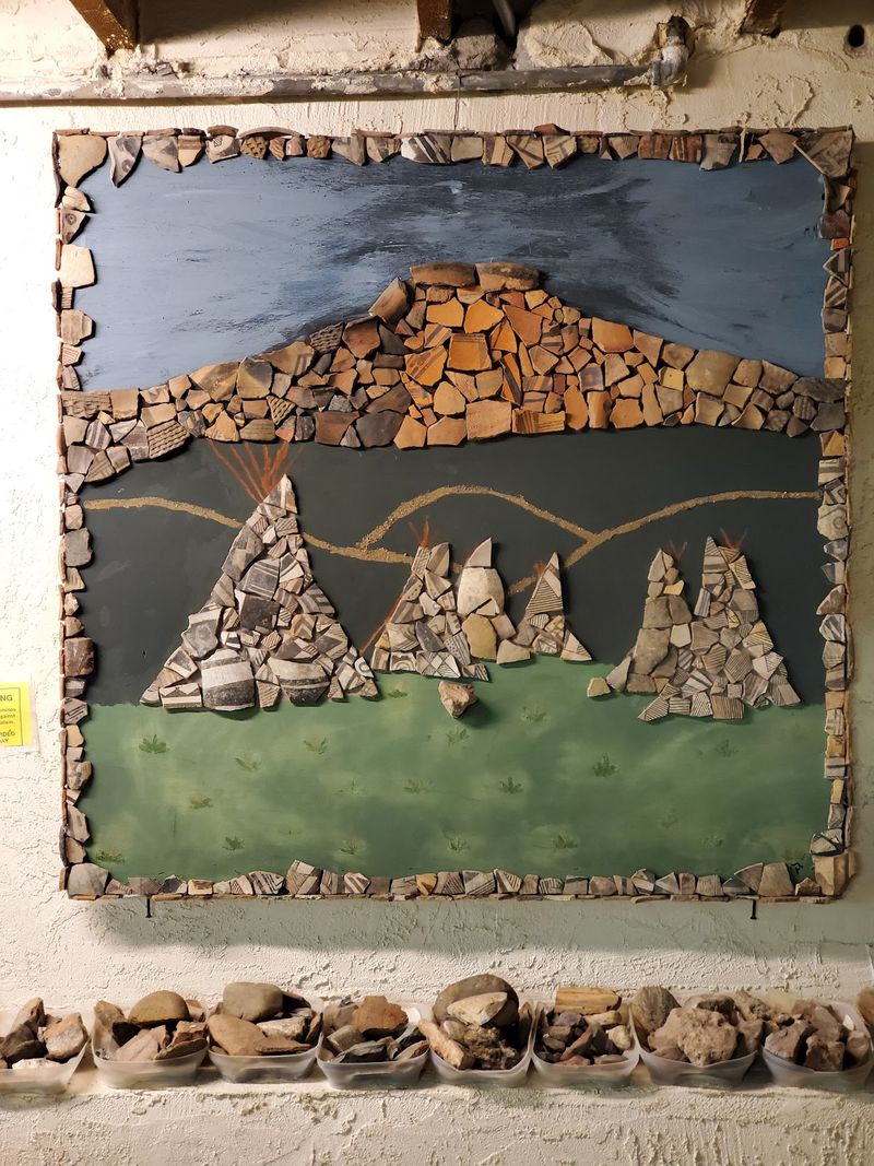 Fossils, Rocks, and Old Curiosities Fossils, Rocks, and Old Curiosities