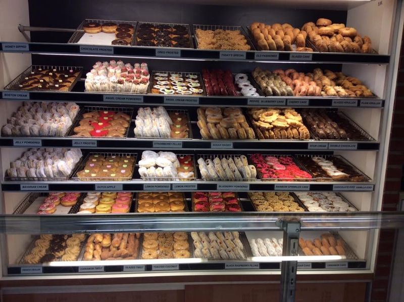 Fray's Donut House, Pinellas Park, FL Fray's Donut House, Pinellas Park, FL