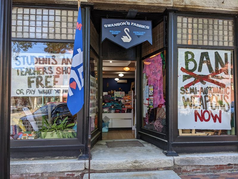 Free Fabric for Kids and Deals for Teachers Free Fabric for Kids and Deals for Teachers
