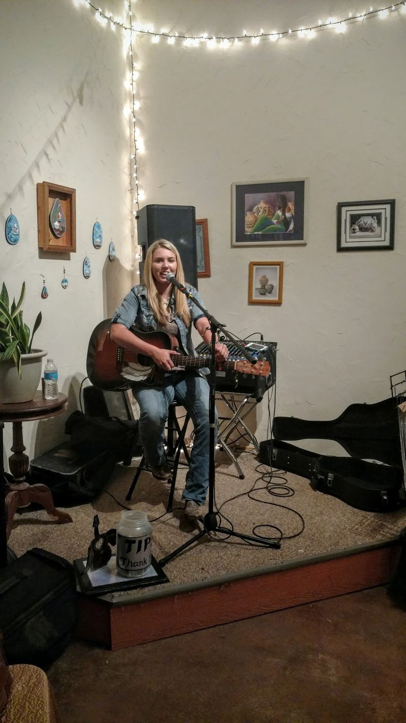 Friday Night Acoustic Music Friday Night Acoustic Music