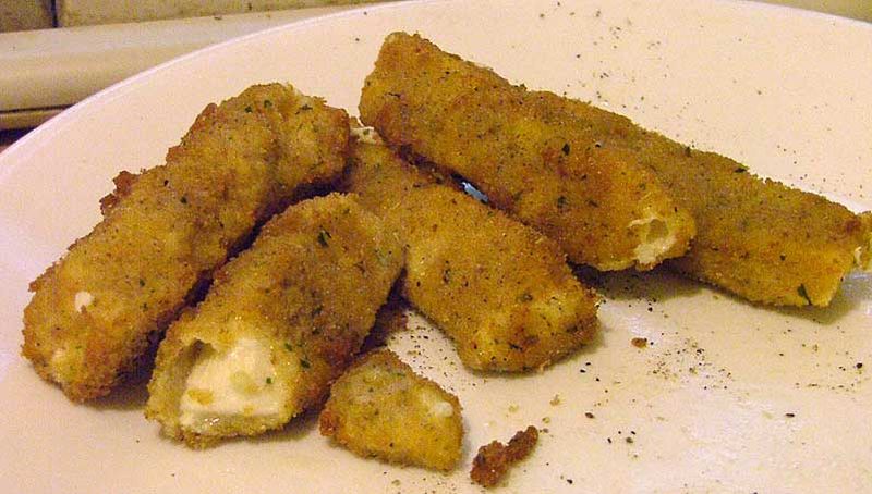 Fried Mozzarella Sticks Fried Mozzarella Sticks