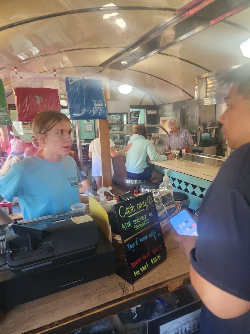 Friendly Faces and Attentive Service