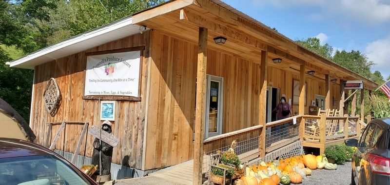 Friendly Faces and Genuine Hospitality Friendly Faces and Genuine Hospitality