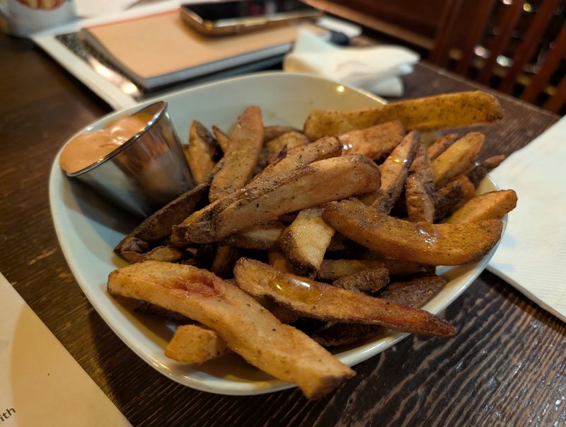 Fries That Locals Rank Among the Best Fries That Locals Rank Among the Best