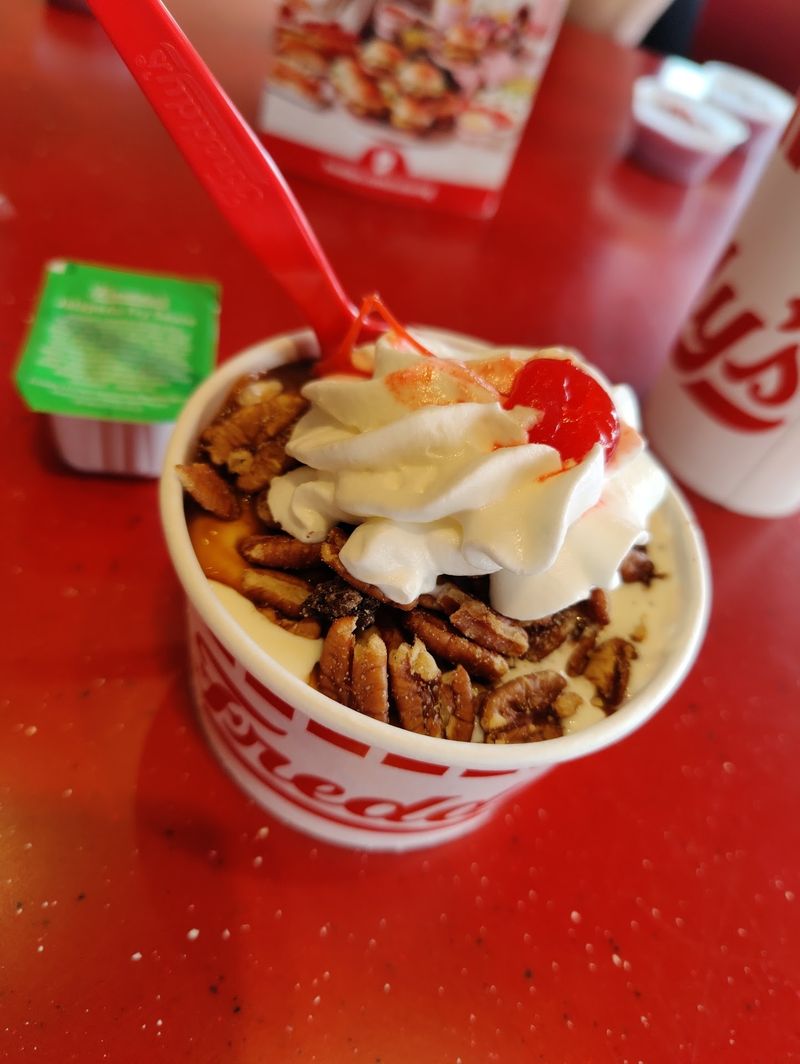 Frozen Custard 101: Why It Beats Regular Ice Cream Frozen Custard 101: Why It Beats Regular Ice Cream