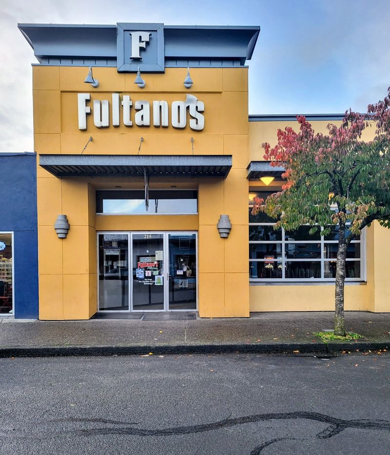 Fultano's, Oregon, Cannon Beach Fultano's, Oregon, Cannon Beach