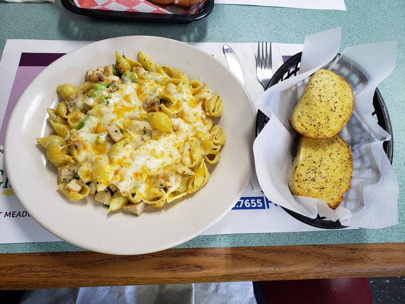Garlic Cheese Bread That Skips the Grease Garlic Cheese Bread That Skips the Grease