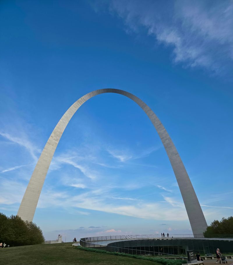 Gateway Arch, St. Louis, Missouri Gateway Arch, St. Louis, Missouri