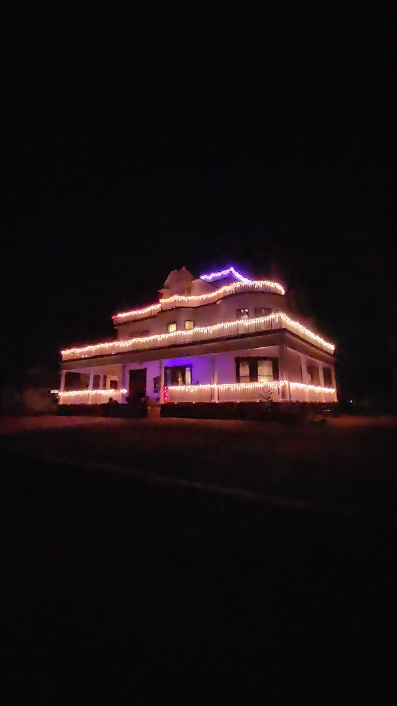 Ghost Hunting and the Thrill of Staying Overnight Ghost Hunting and the Thrill of Staying Overnight
