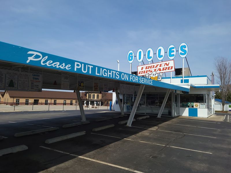 Gilles Frozen Custard, Fond du Lac, WI Gilles Frozen Custard, Fond du Lac, WI