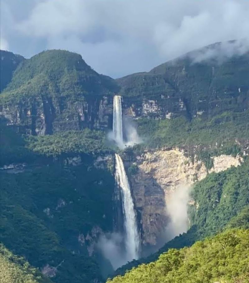 Gocta Waterfall, Peru Gocta Waterfall, Peru