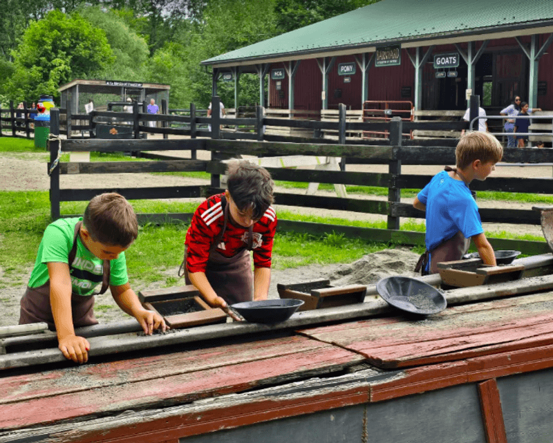 Gold Panning With Kid-Sized Stakes Gold Panning With Kid-Sized Stakes