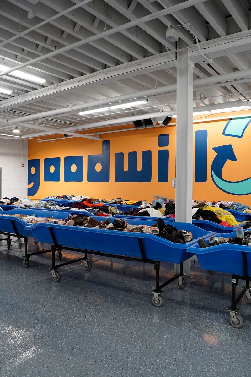 Goodwill Outlet Cleveland, Cleveland, OH