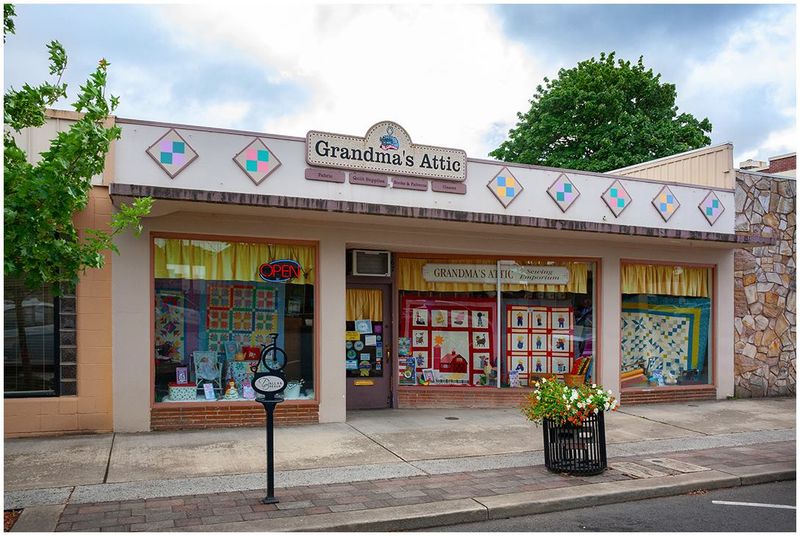 Grandma's Attic Sewing Emporium, Dallas, OR Grandma's Attic Sewing Emporium, Dallas, OR