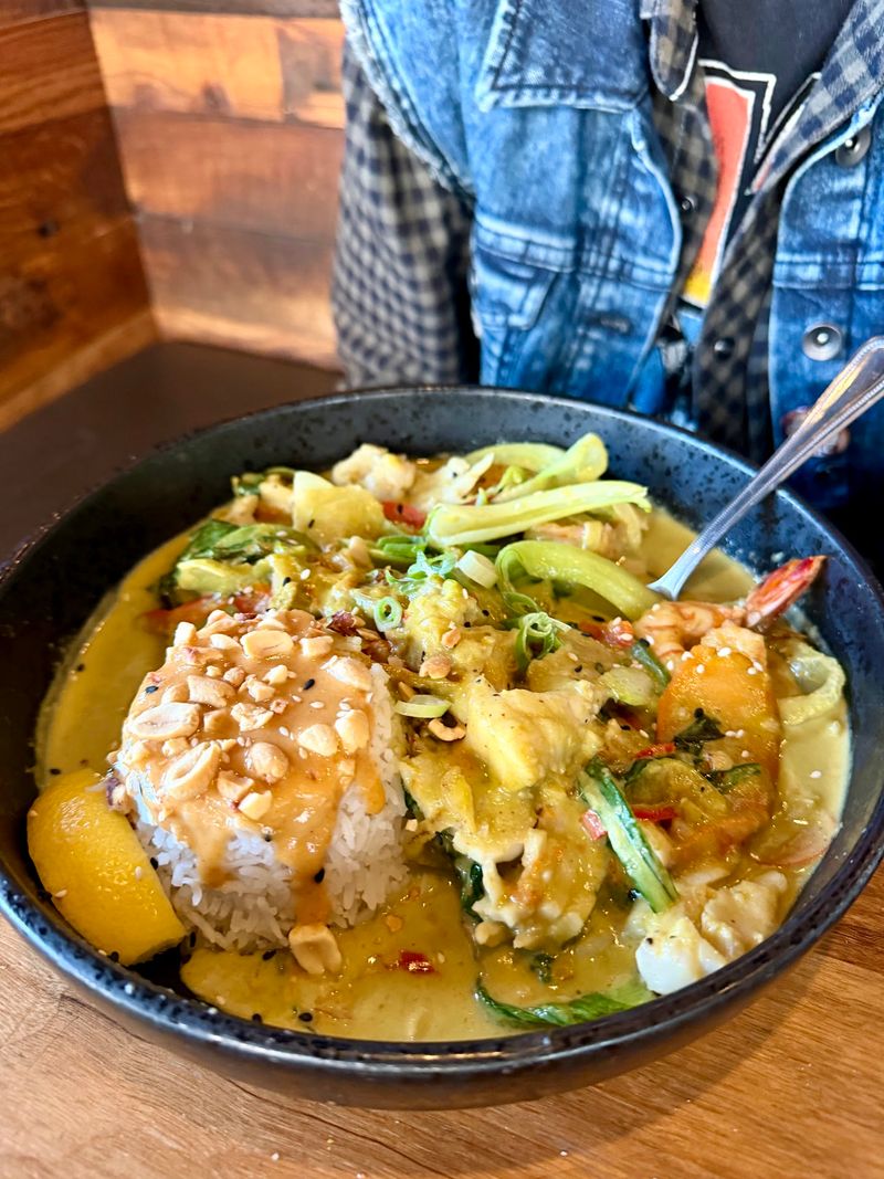 Green Curry and a Menu That Wanders Green Curry and a Menu That Wanders