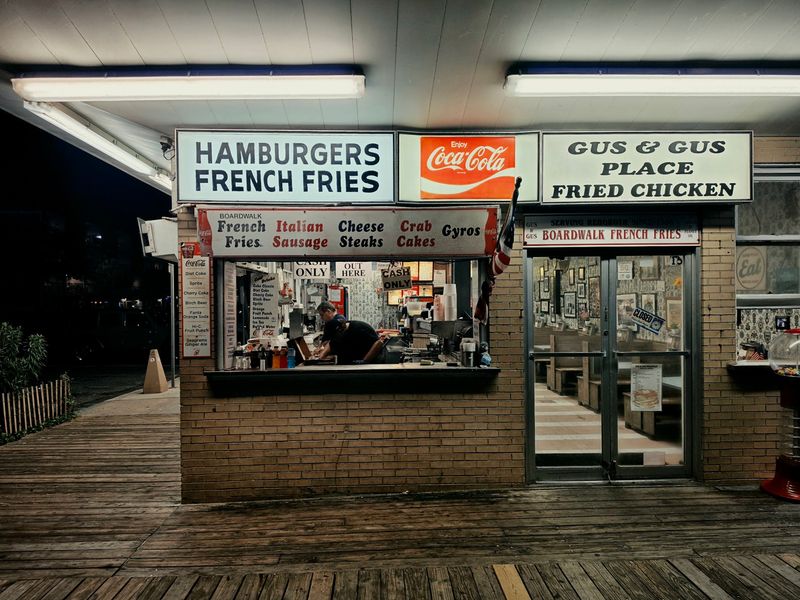 Gus & Gus Place, Rehoboth Beach, Delaware Gus & Gus Place, Rehoboth Beach, Delaware