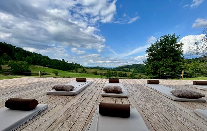 Half-Day, Couples, and Multi-Day Retreats Half-Day, Couples, and Multi-Day Retreats