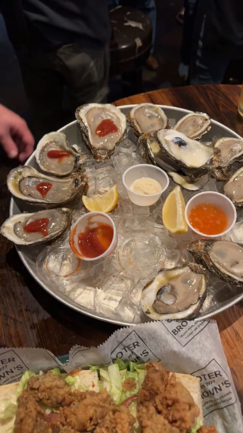 Half-Off Oyster Tuesdays That Draw a Crowd Half-Off Oyster Tuesdays That Draw a Crowd