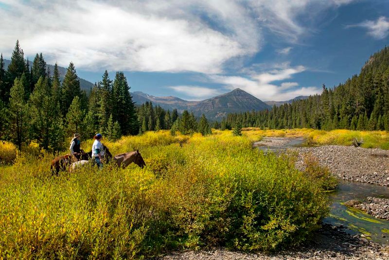Hawley Mountain Guest Ranch, McLeod, Montana Hawley Mountain Guest Ranch, McLeod, Montana