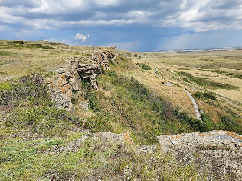 Head-Smashed-In Buffalo Jump, Alberta Head-Smashed-In Buffalo Jump, Alberta
