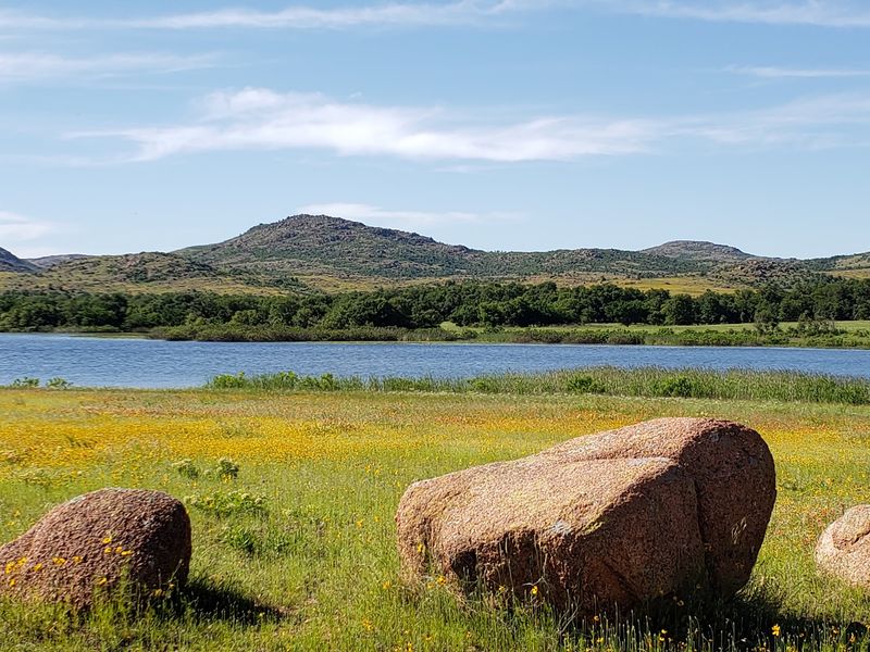 Hiking Trails That Reward Every Fitness Level Hiking Trails That Reward Every Fitness Level