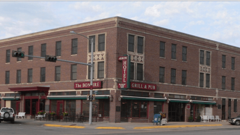 Historic Arrow & East Hotels, Broken Bow, Nebraska Historic Arrow & East Hotels, Broken Bow, Nebraska