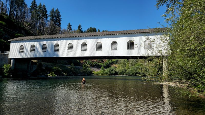 Historic Goodpasture Covered Bridge, Vida, OR Historic Goodpasture Covered Bridge, Vida, OR