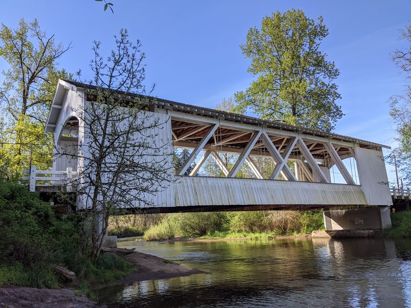 Historic Larwood Covered Bridge, Scio, OR Historic Larwood Covered Bridge, Scio, OR