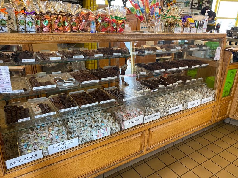 Honest Talk About Taffy Size and Stretch Honest Talk About Taffy Size and Stretch
