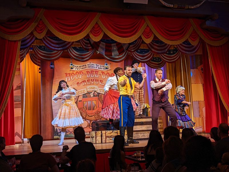 Hoop-Dee-Doo Musical Revue, Lake Buena Vista, Florida